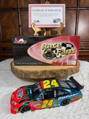 Jeff Gordon #24 DuPont 2007 Impala SS COT Color Chrome 1:24 Scale Stock Car